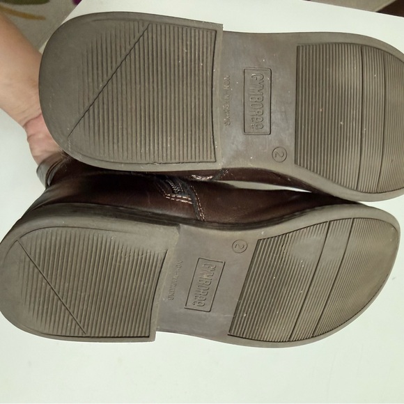 Gymboree Brown Kids Boots - Picture 8 of 8